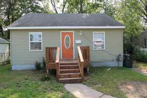 featured image of 2144 Continental St #1