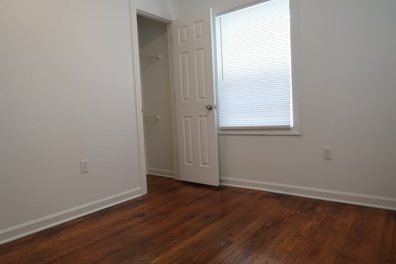 2144 Continental St #1 - Photo 7 of 10