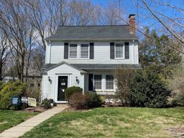 featured image of 22 Cleveland Rd #1