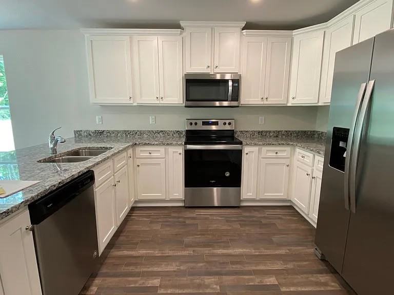 216 Caffee Dr #1 - Photo 4 of 25