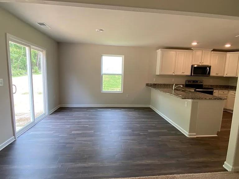 216 Caffee Dr #1 - Photo 6 of 25