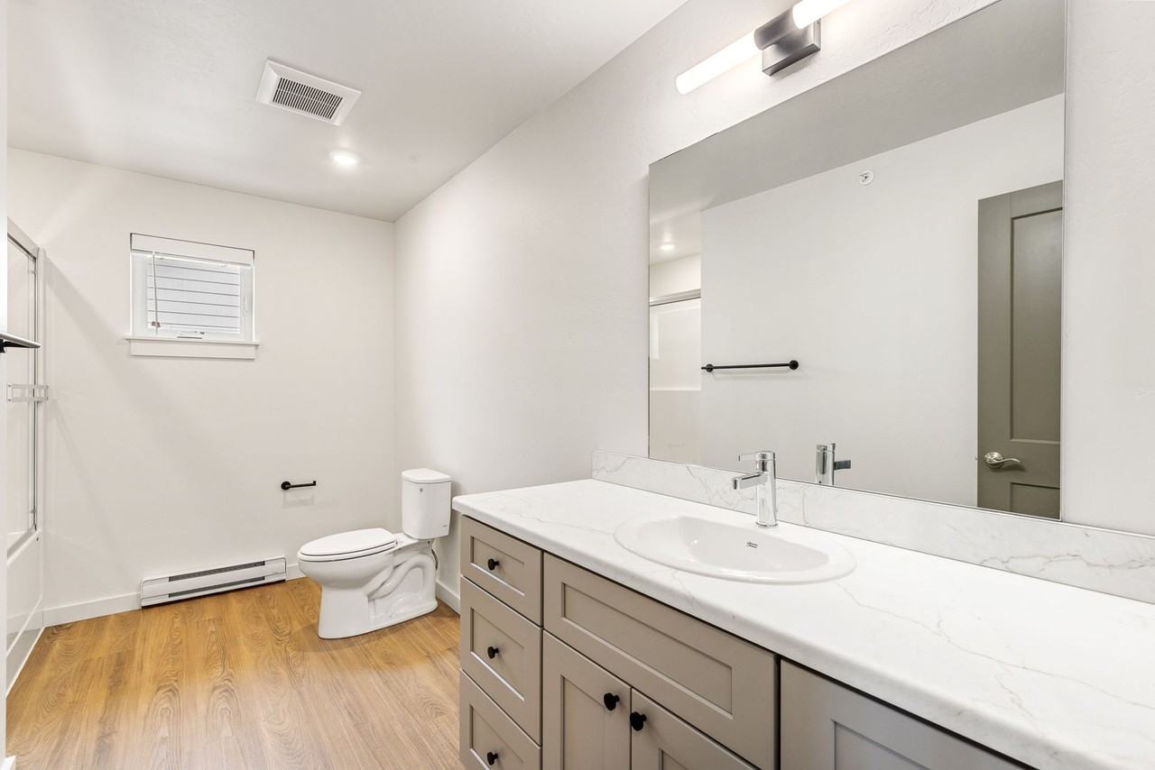 172 Brewers Blvd. - Photo 7 of 32