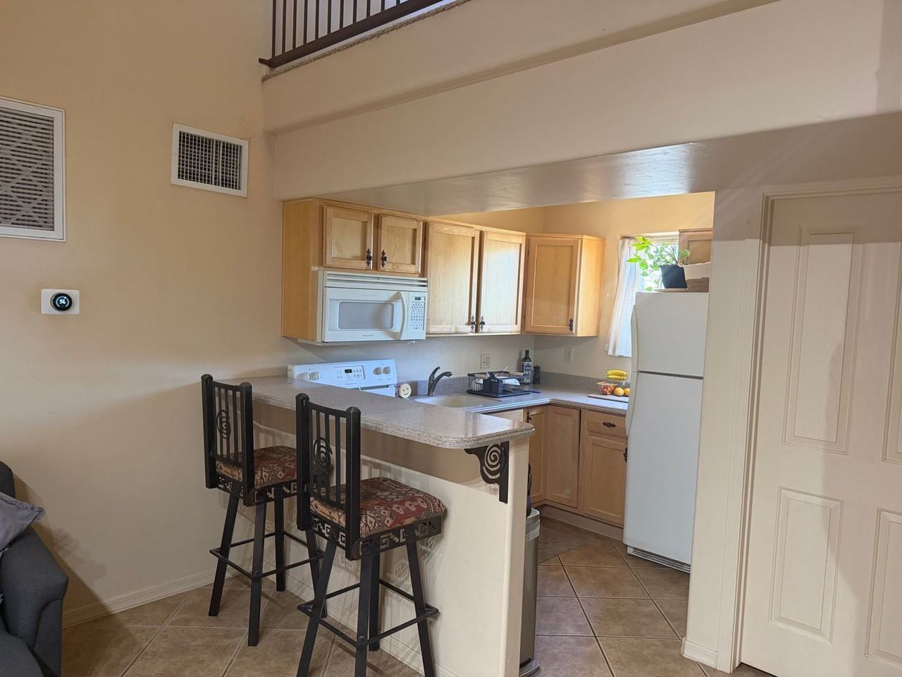 6720 N Andrea Doria Dr #2 - Photo 4 of 17