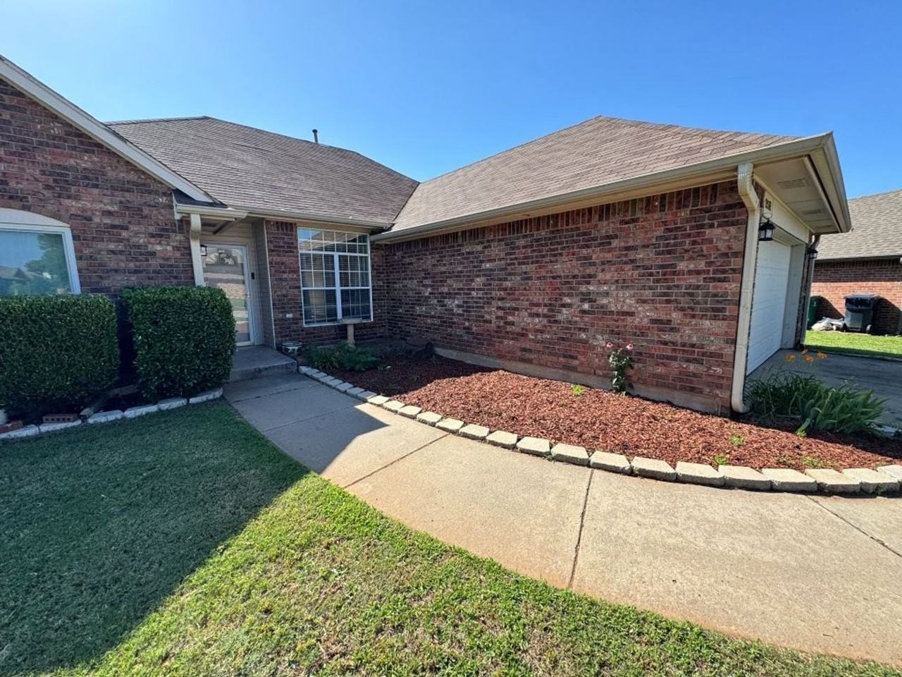 13012 Almond Dr - Photo 2 of 24
