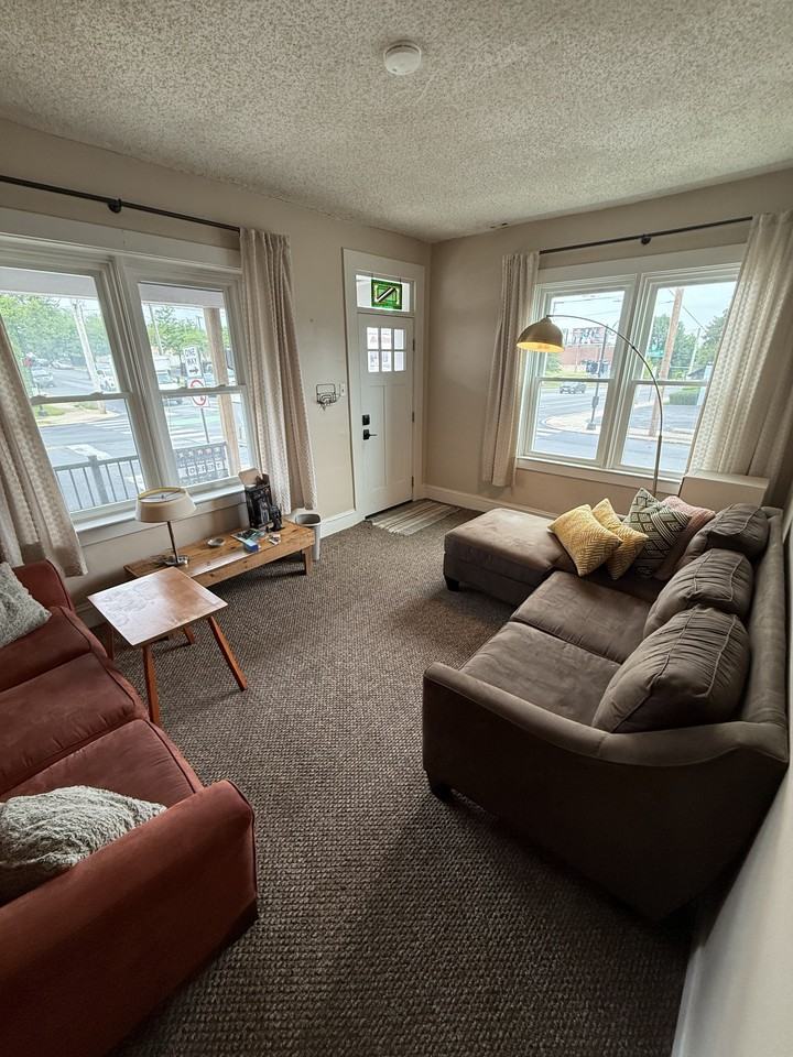 155 N Broad St #1 - Photo 4 of 16