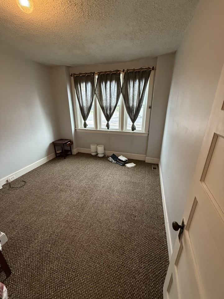 155 N Broad St #1 - Photo 5 of 16