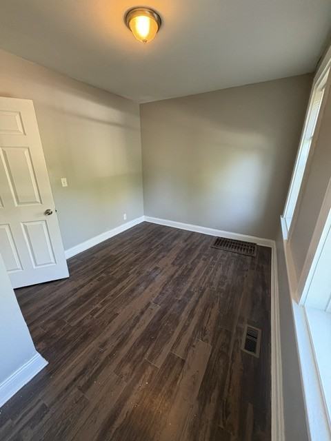 3459 Osage St 1st Fl - Photo 4 of 13