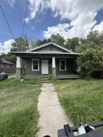 featured image of 2453 Jefferson Ave #1