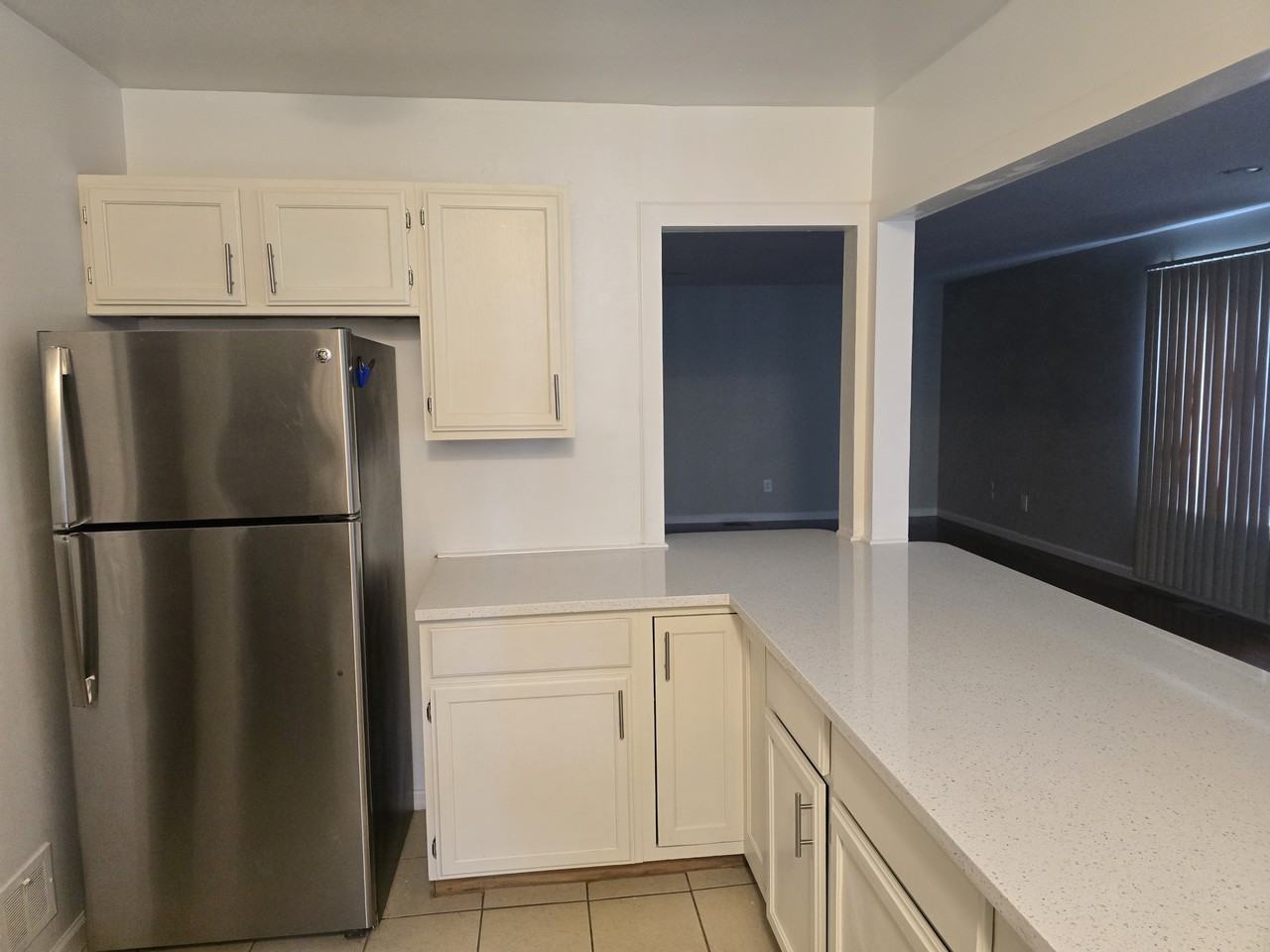 30256 Southfield Road - 1Apt 186 #1 - Photo 3 of 12