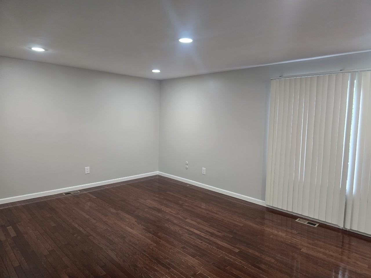 30256 Southfield Road - 1Apt 186 #1 - Photo 5 of 12