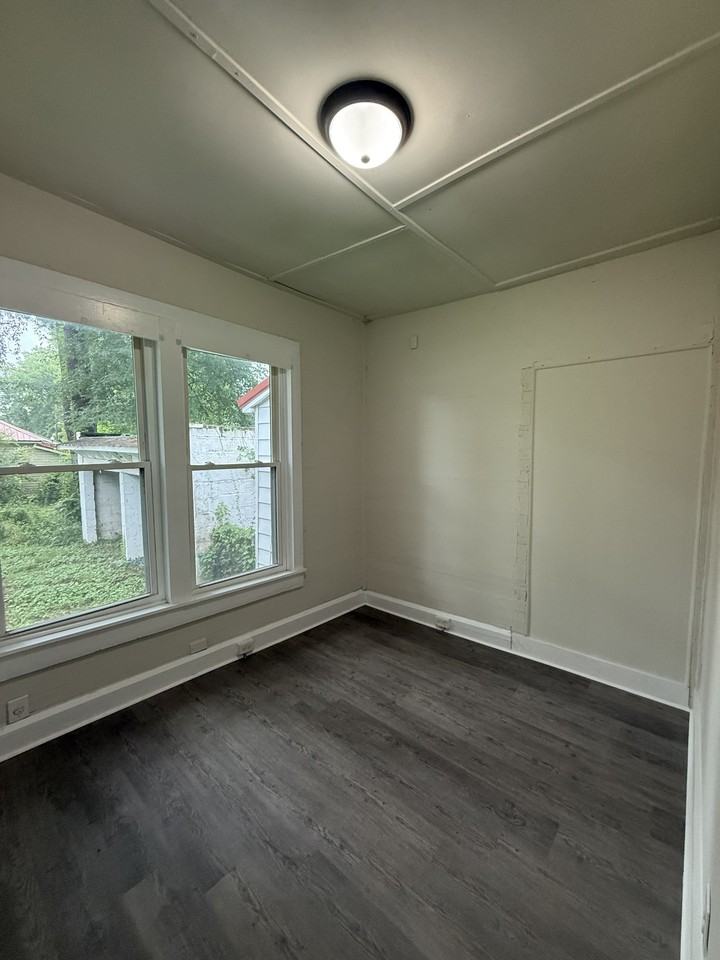 5606 Avenue K #1 - Photo 5 of 8