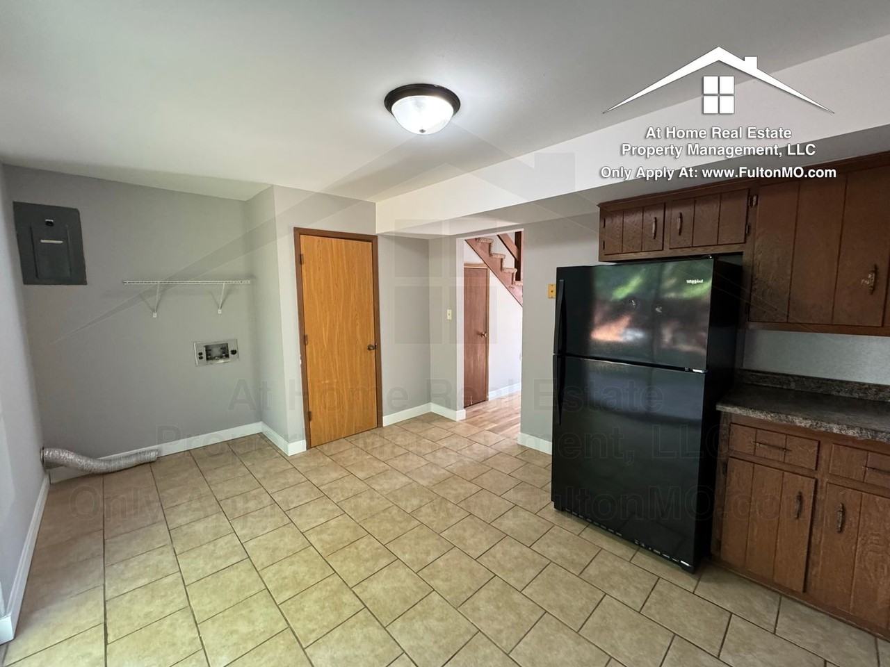 551 Collier Ln - Photo 7 of 19