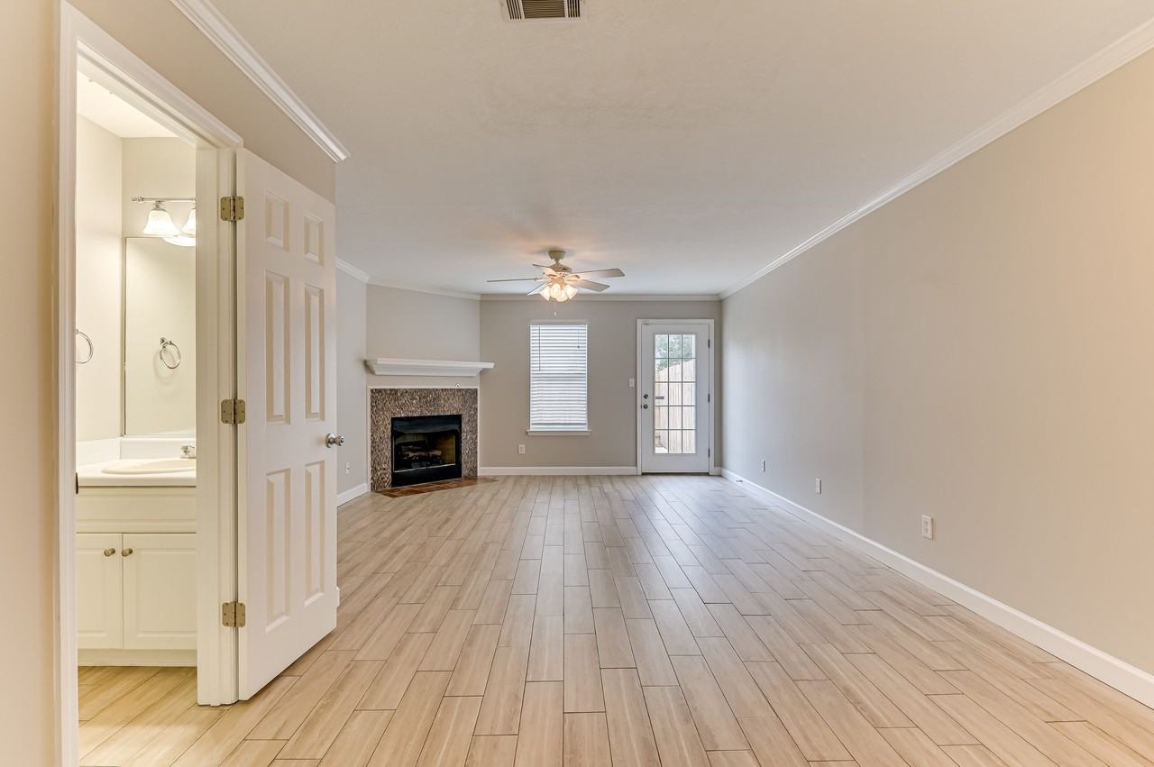 4680 Brookwood Ln #1 - Photo 3 of 30
