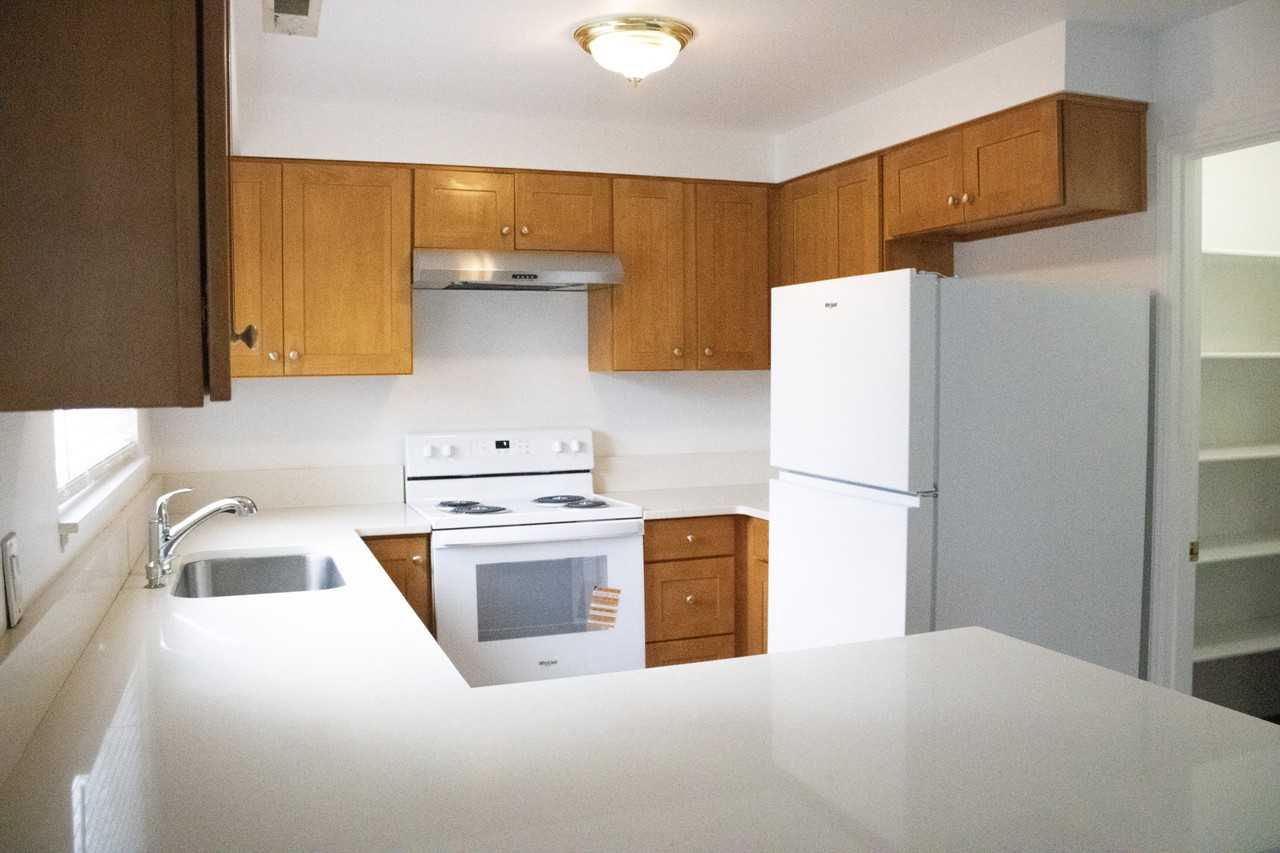12315 Ne Fremont St #12317 - Photo 6 of 16