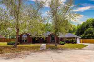 featured image of 9735 Mississippi St #1