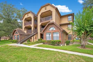 305 Lakepointe Dr #1 - Photo 1 of 1
