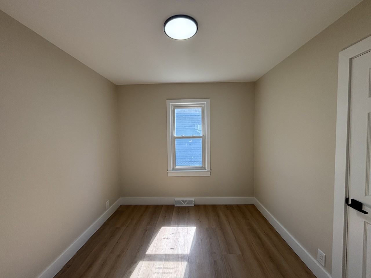 2130 Brady Ave #1 - Photo 2 of 5