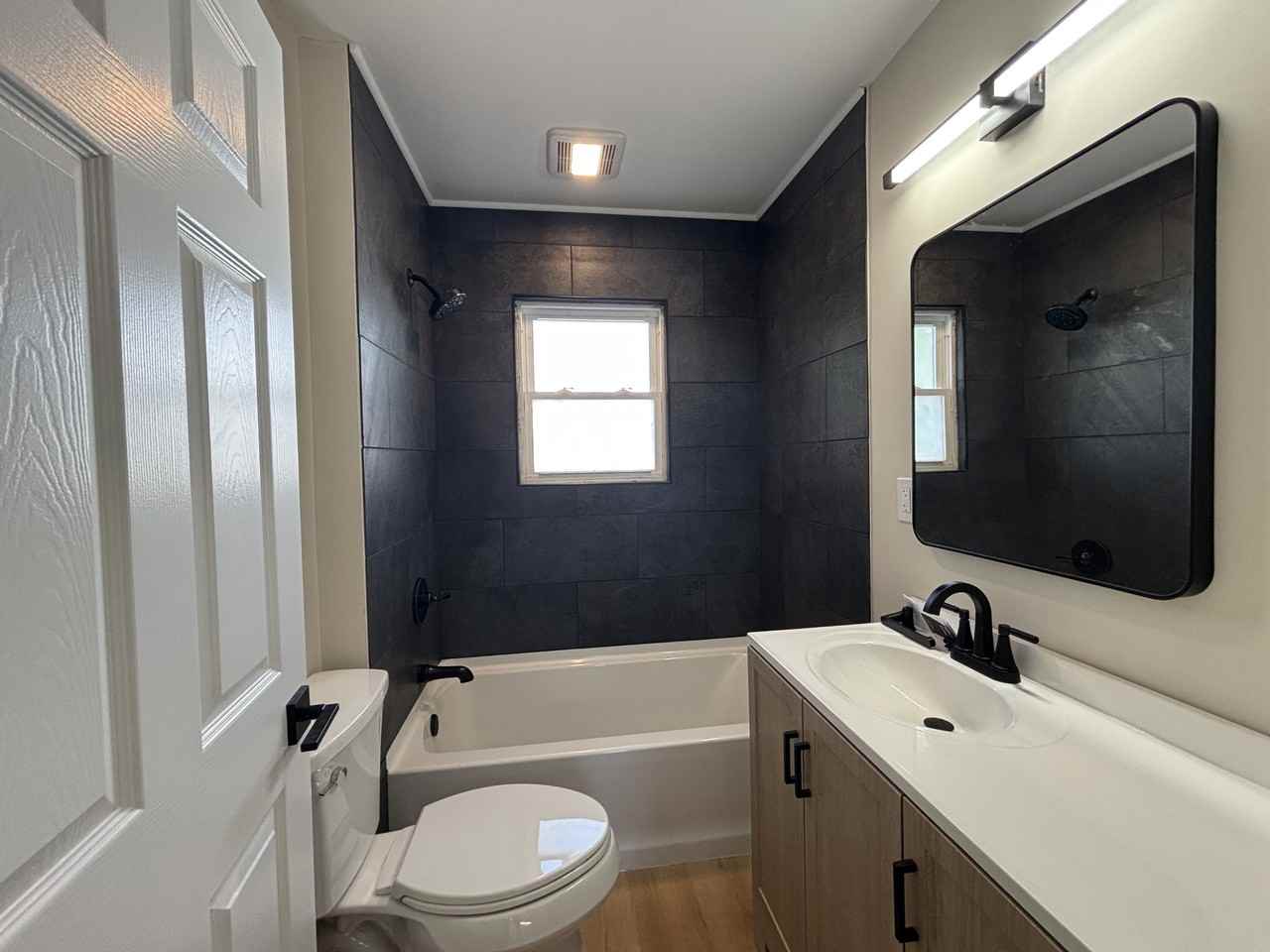 2130 Brady Ave #1 - Photo 5 of 5