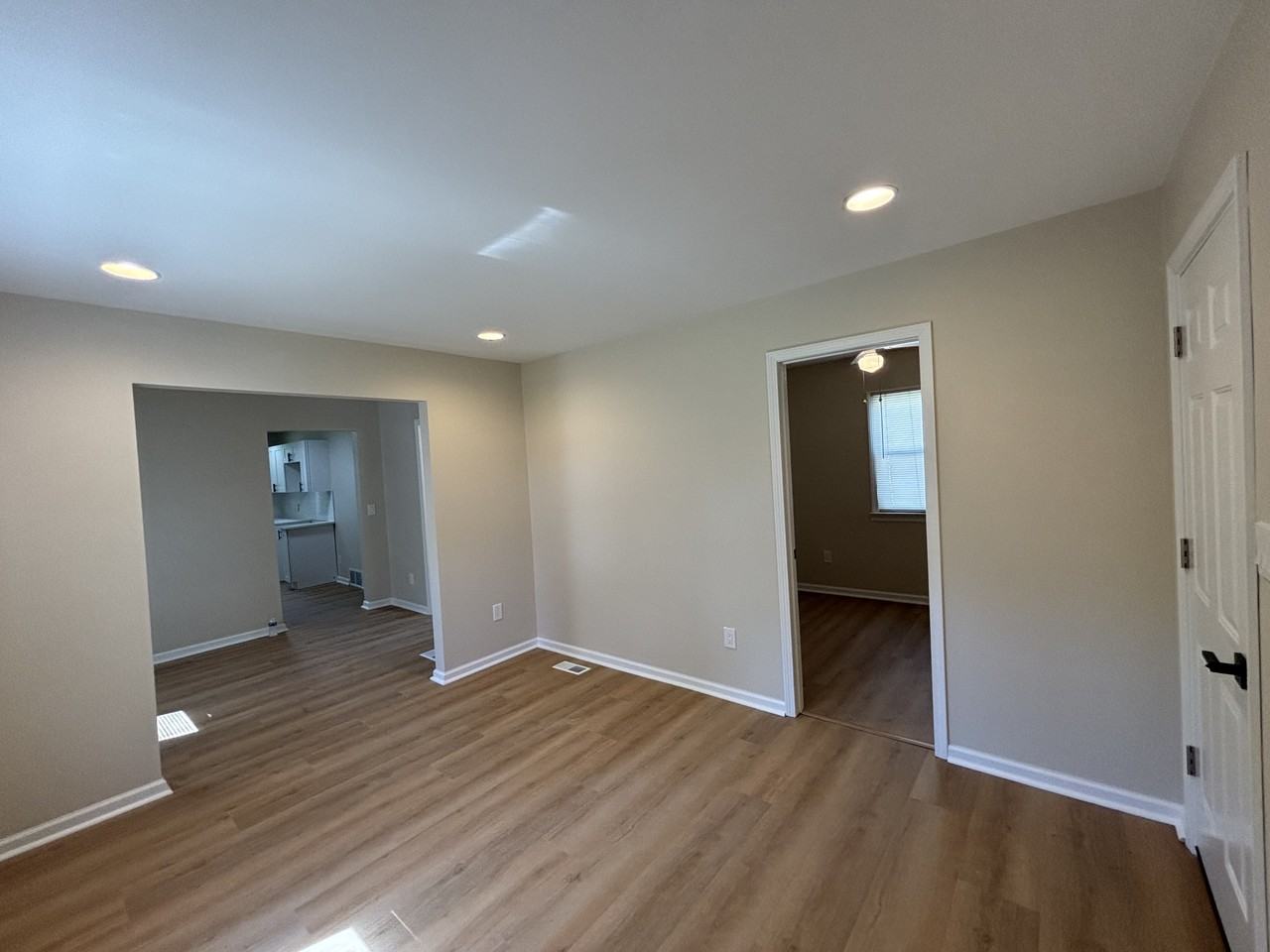 1470 Donovan St #1 - Photo 6 of 6