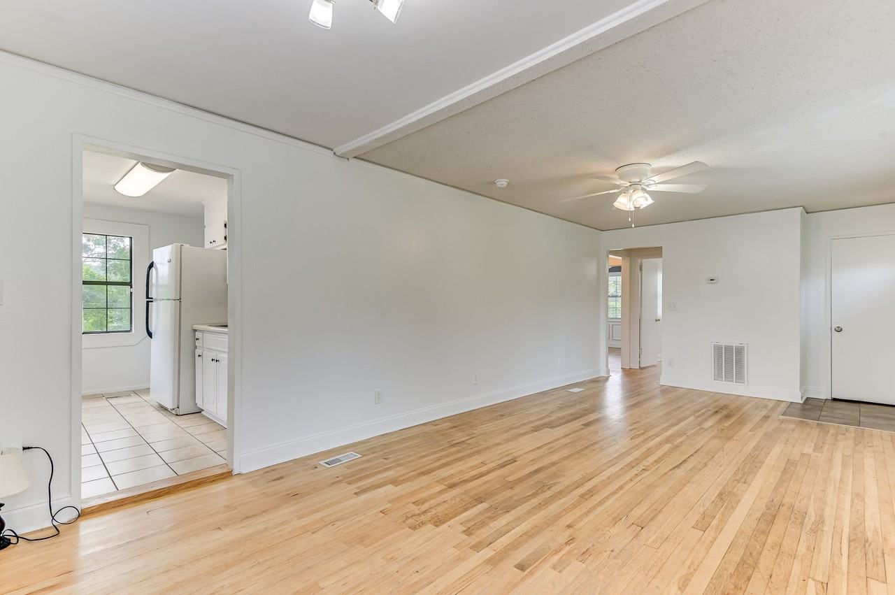 2446 Young Dr #1 - Photo 5 of 23