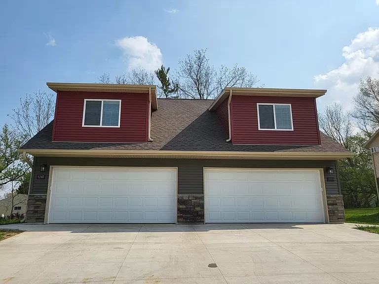 1247 Salem Dr #1
