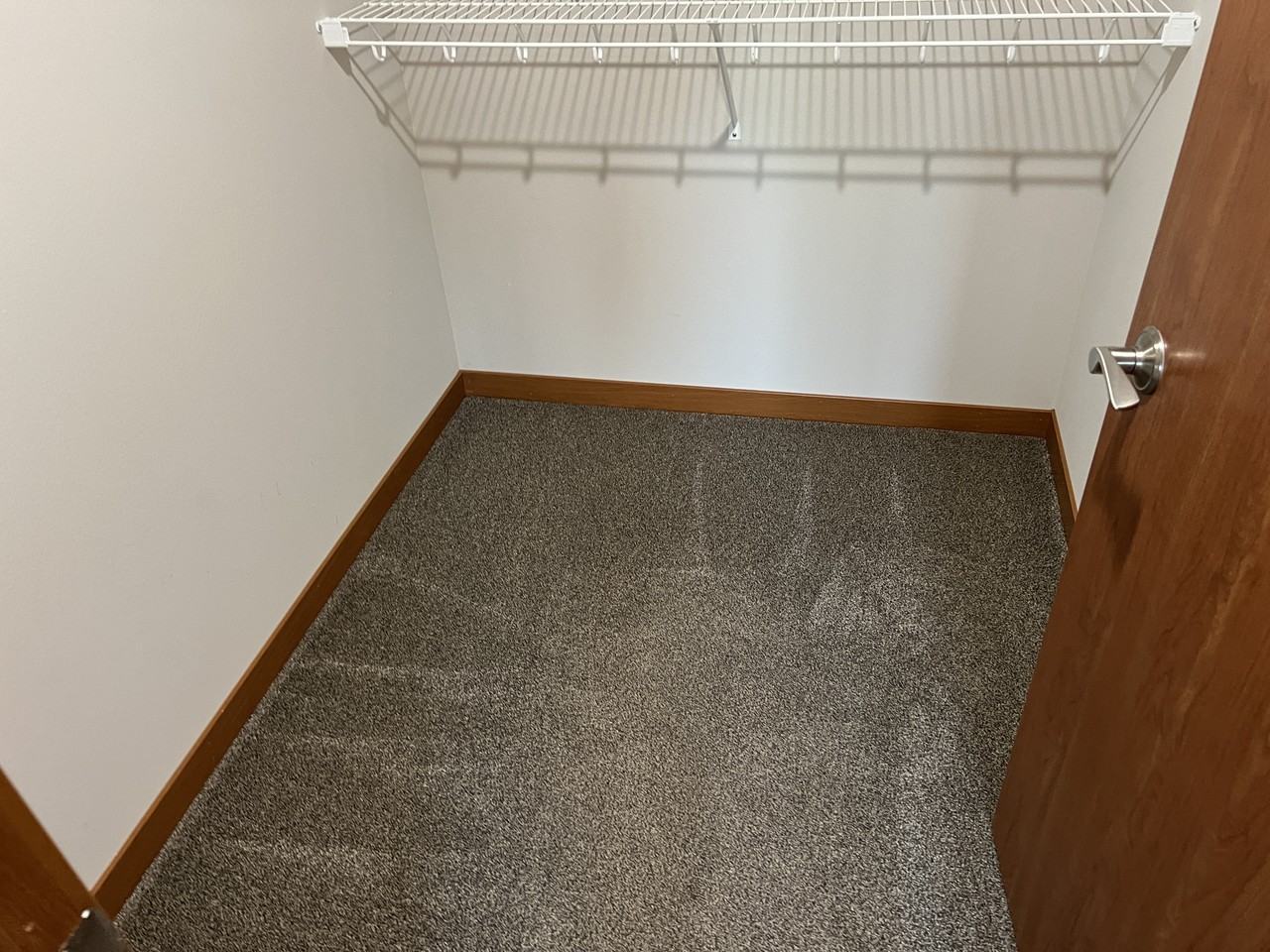 1247 Salem Dr #1 - Photo 5 of 17