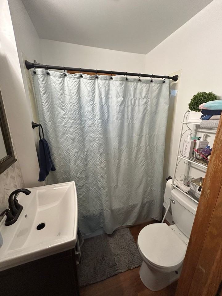 910 Grand Ave - Photo 5 of 14