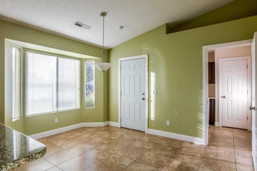 1467 N 1540 W - Photo 7 of 20