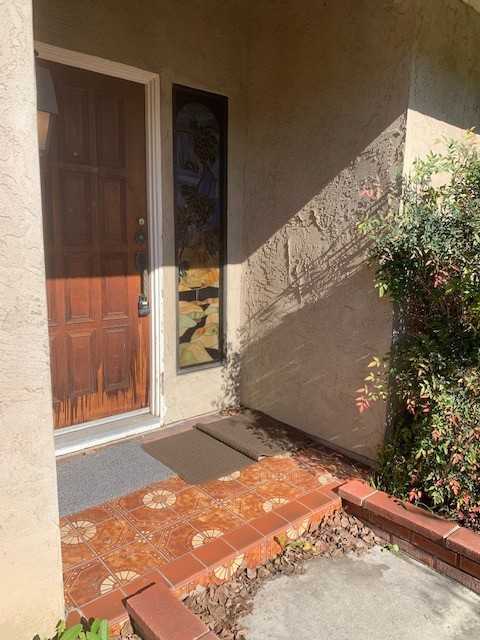 4619 Waverly Rd - Photo 2 of 18