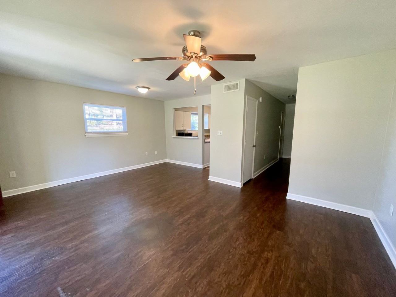 1100 Skyland Dr #J2 - Photo 4 of 11