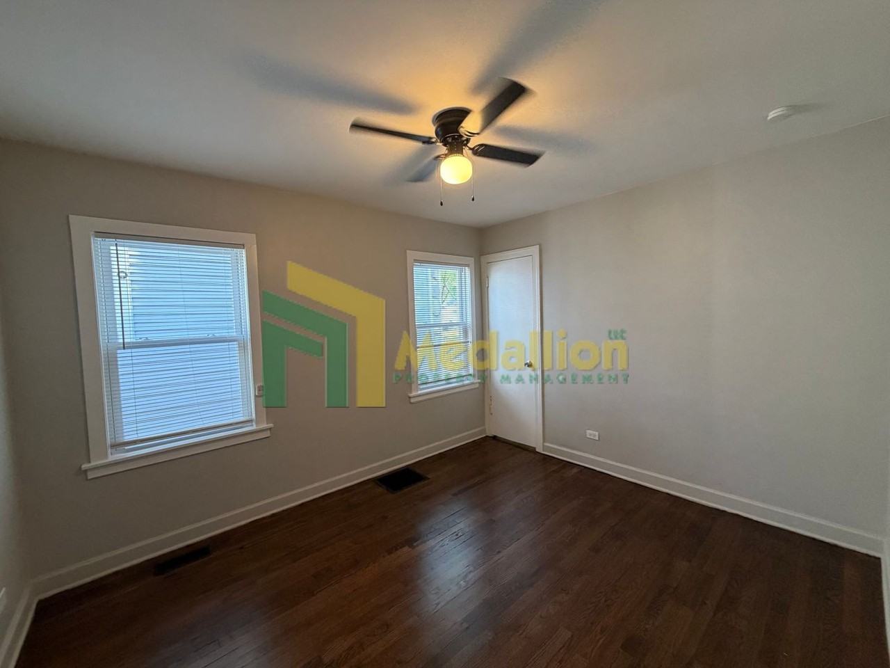12430 S Wentworth Ave - Photo 4 of 15