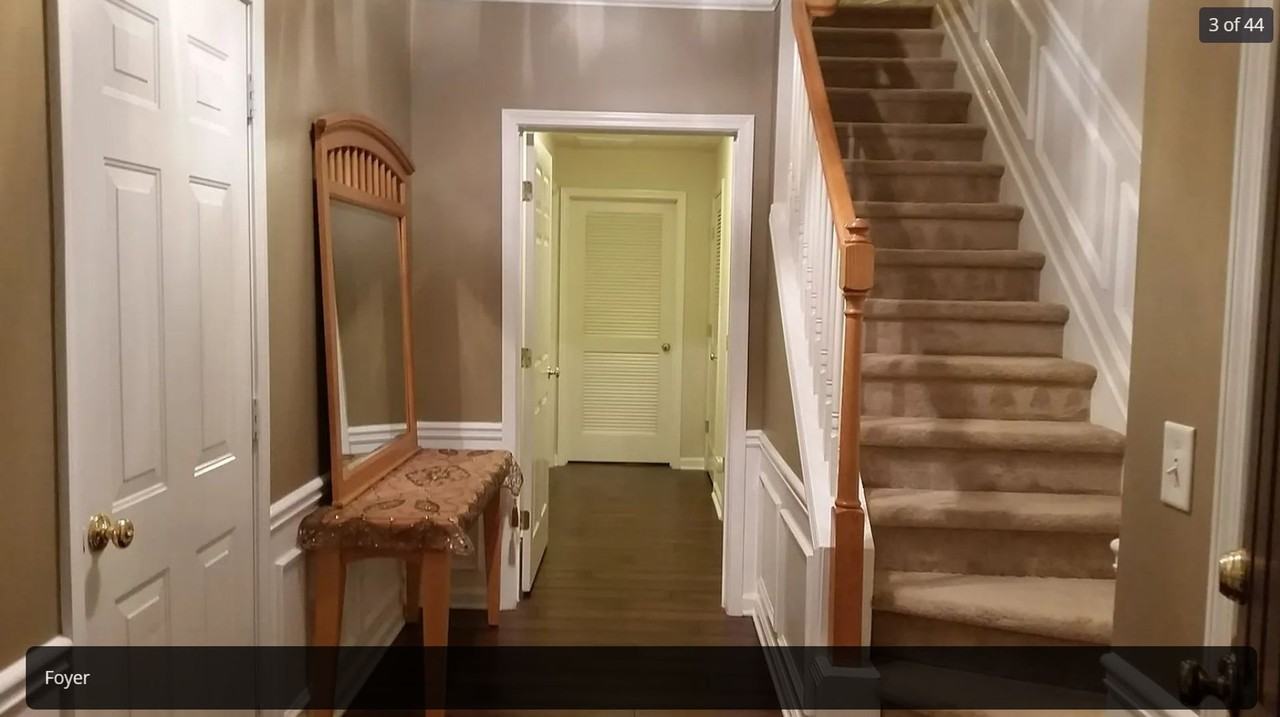 3423 Lathenview Ct - Photo 3 of 23