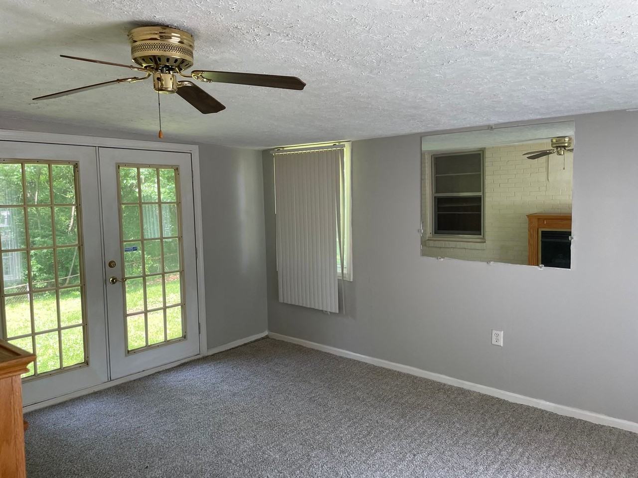230 Downer Dr - Photo 6 of 16
