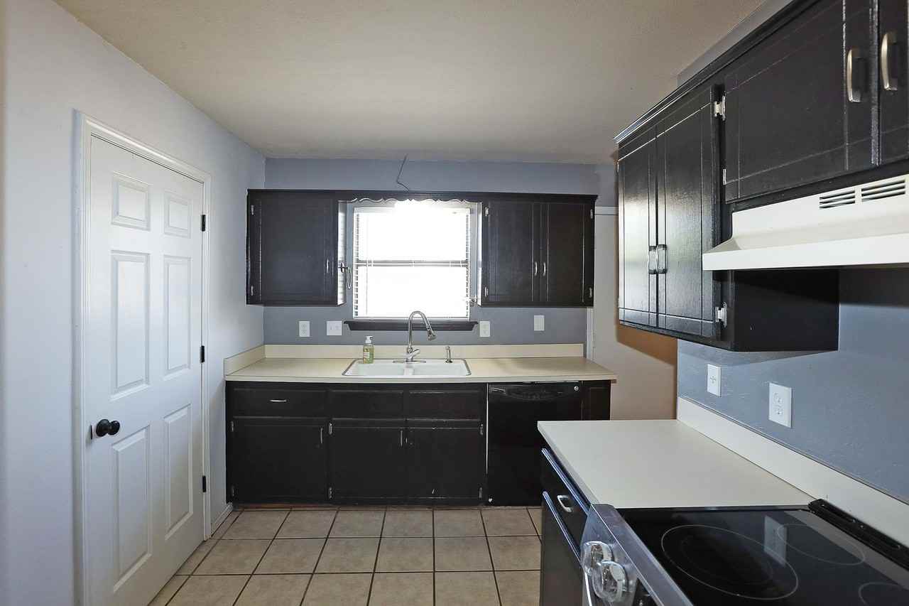 2601 17th Ave - Photo 6 of 24