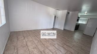 2617 E Portland St - Photo 1 of 1