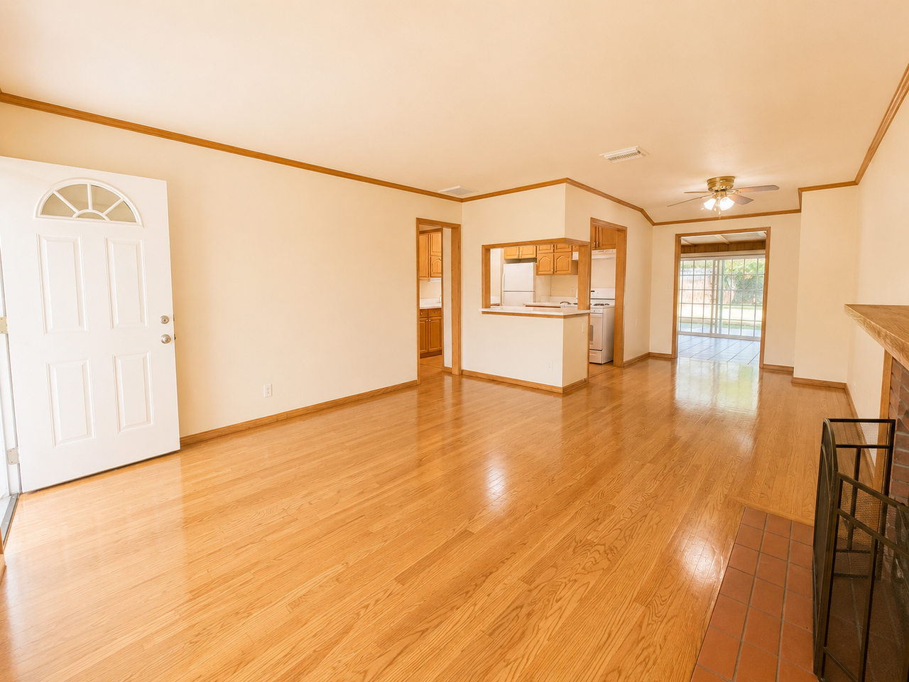 508 N Vermont Ave - Photo 5 of 24