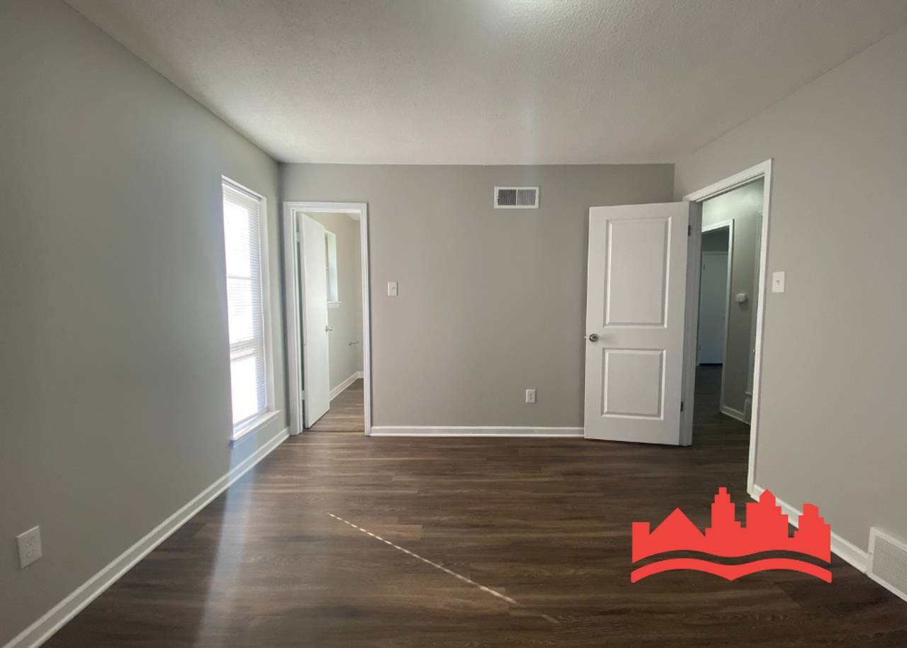 5095 Corkwood Dr - Photo 4 of 15