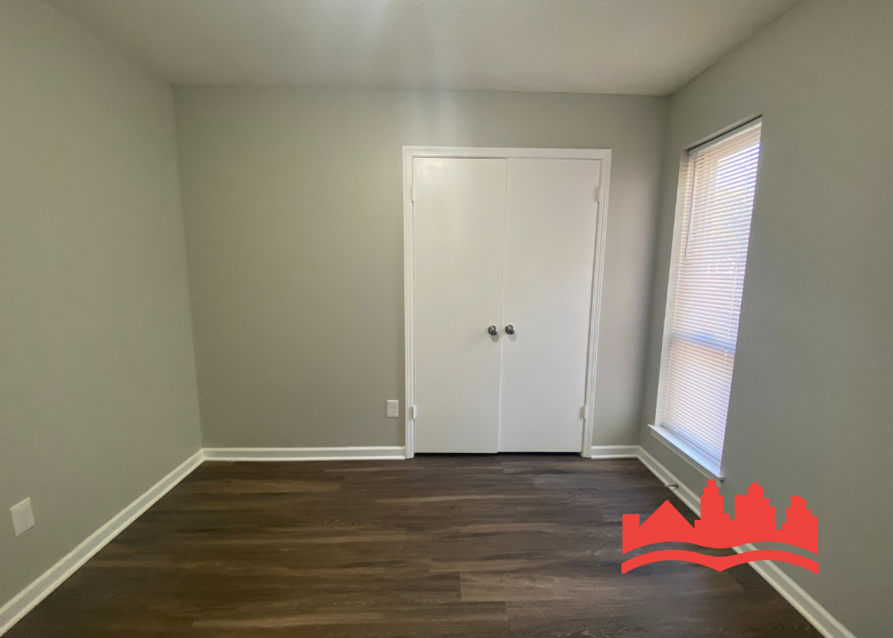 5095 Corkwood Dr - Photo 6 of 15