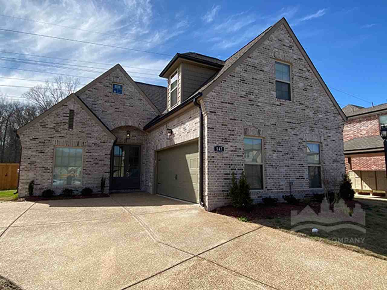 547 Rosalie Woods Dr