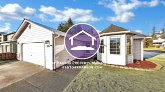 713 Sw Puffin St - Photo 1 of 1