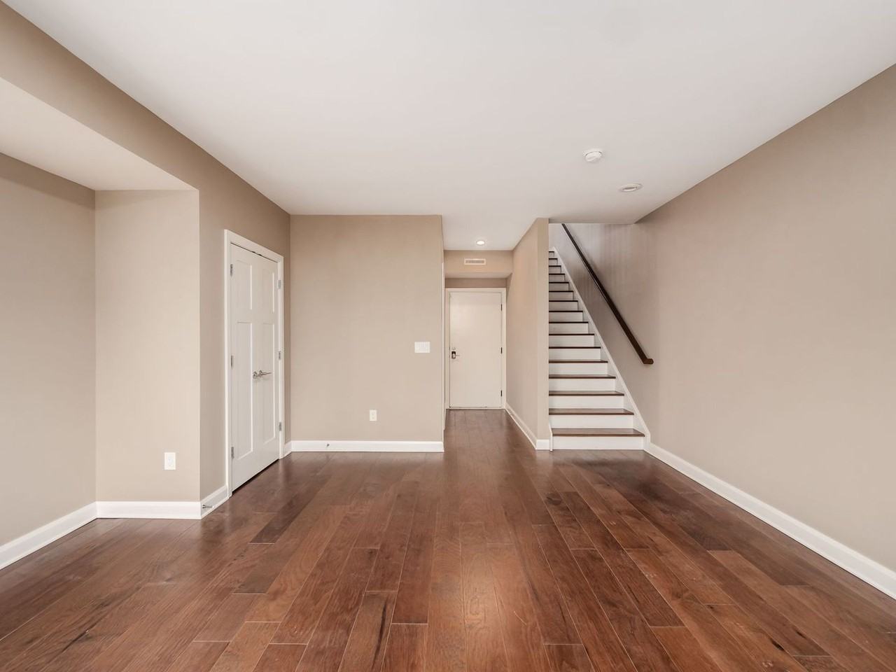 1147 N 4th St - Photo 6 of 27