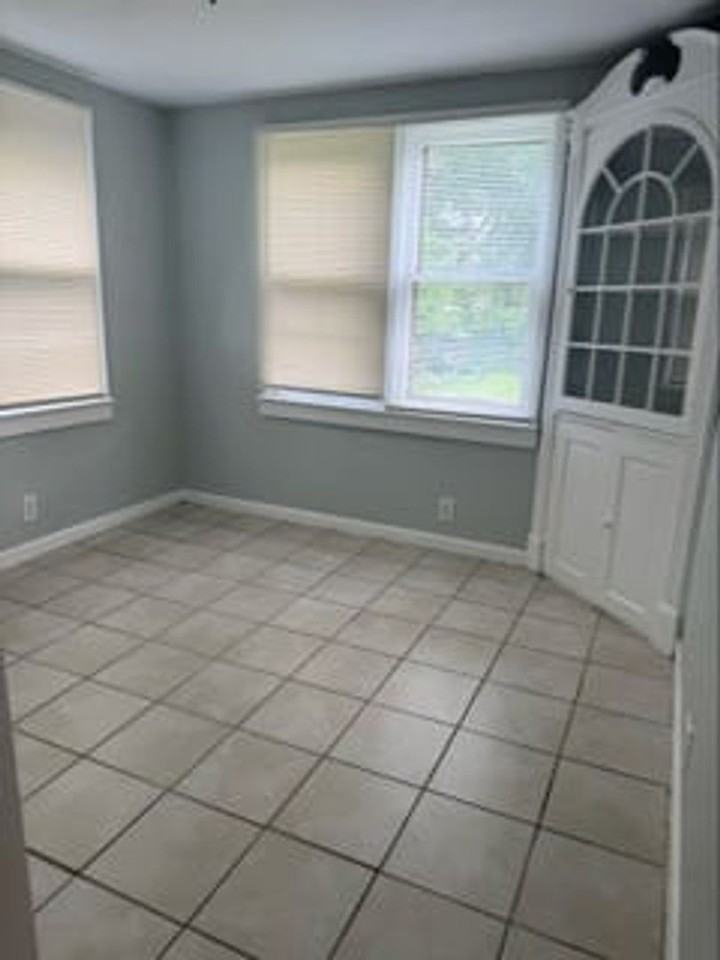 6626 College Ave - Photo 2 of 18