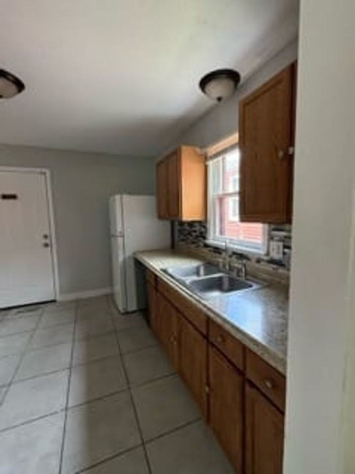 6626 College Ave - Photo 6 of 18