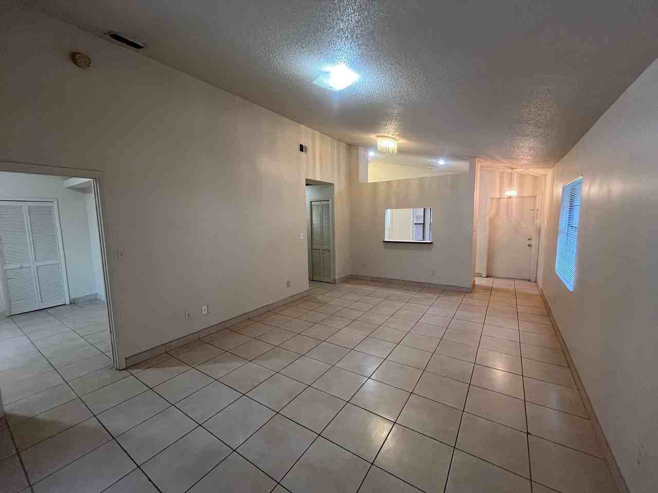 10413 Cresto Delsol Cir - Photo 6 of 21