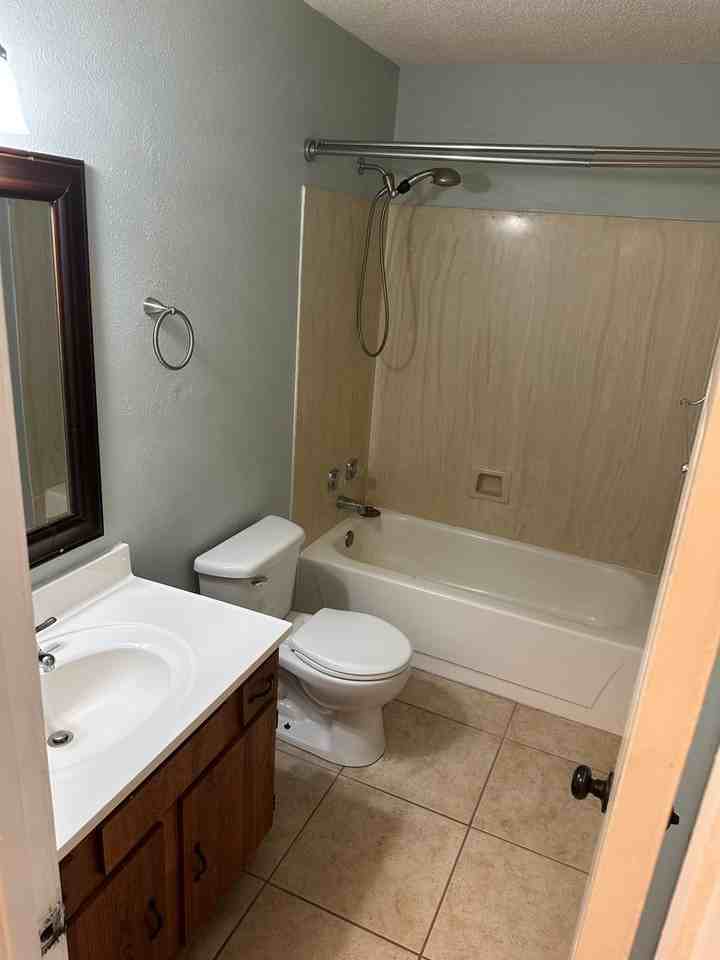 70403 L St - Photo 7 of 11