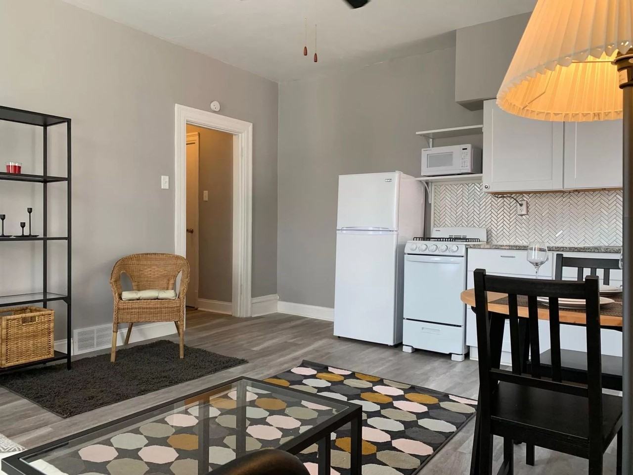324 S Negley Avenue - Photo 4 of 22
