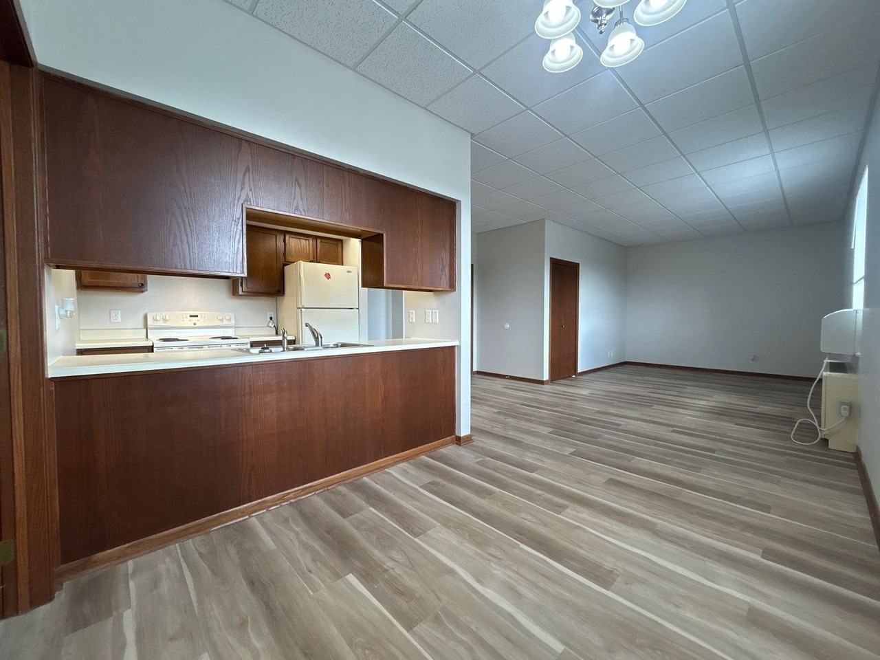 1011 K (Fairbury,NE) - Photo 3 of 20