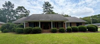 741 Henderson St - Photo 1 of 1