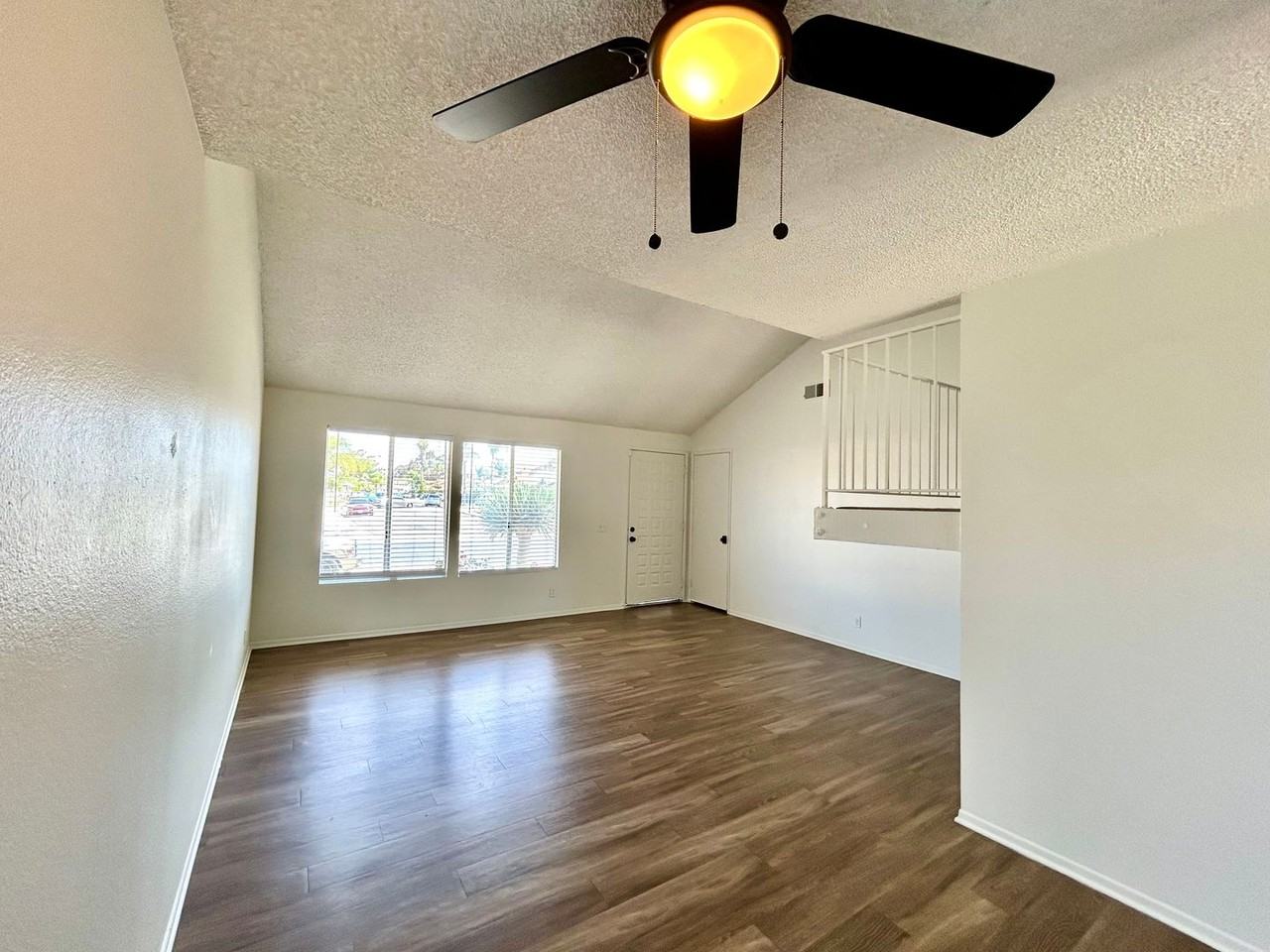 2871 Wardlow Ave - Photo 3 of 27