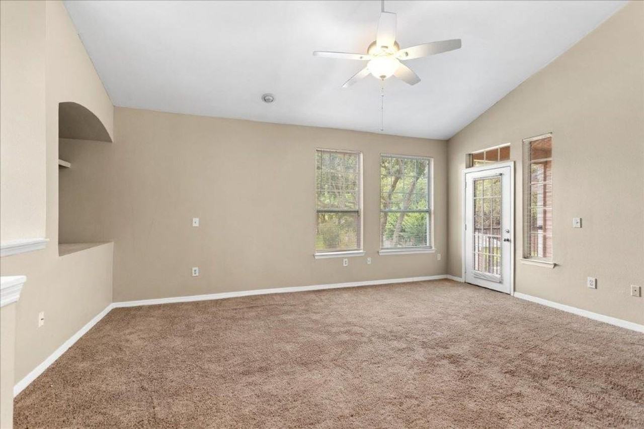 1101 Vintage Village Ln #101 - Photo 5 of 18